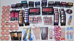 Alternative view of Pre-Packaged Cosmetic Lots